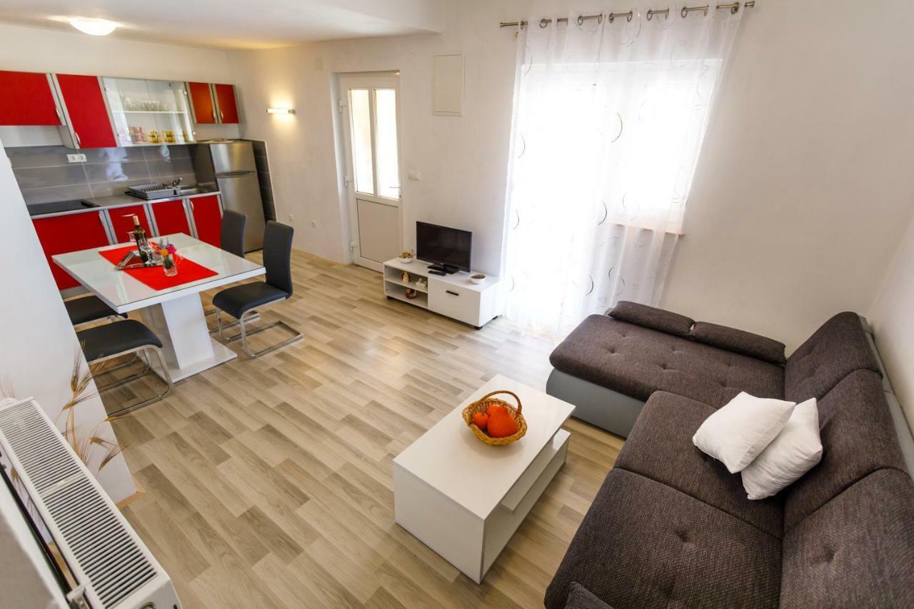 Apartman Dobrila Vrh  Exterior foto